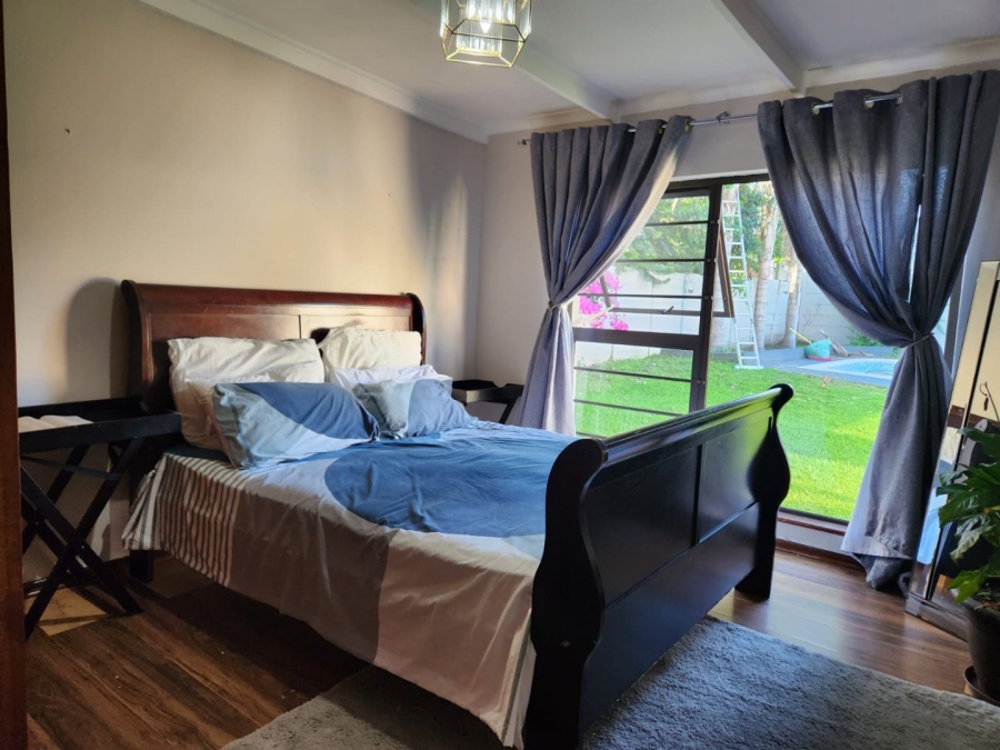 5 Bedroom Property for Sale in Bodorp Western Cape